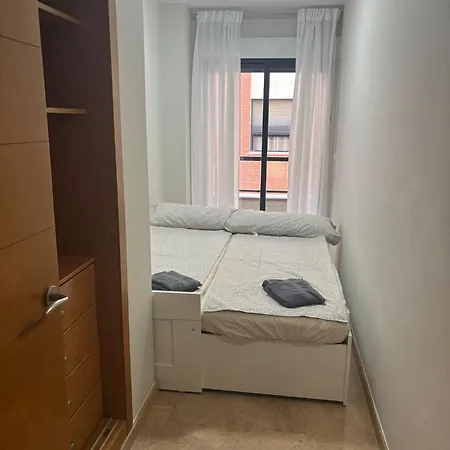 Apartman Pintor Llorens